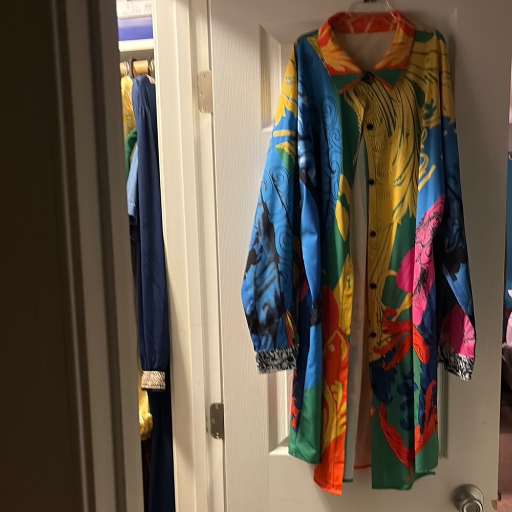 Colorful Abstract Button-Up Shirt - Picture 3 of 6